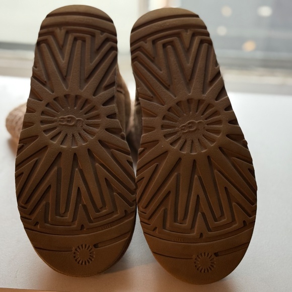 UGG Classic Solene Mini Brown - Picture 5 of 5
